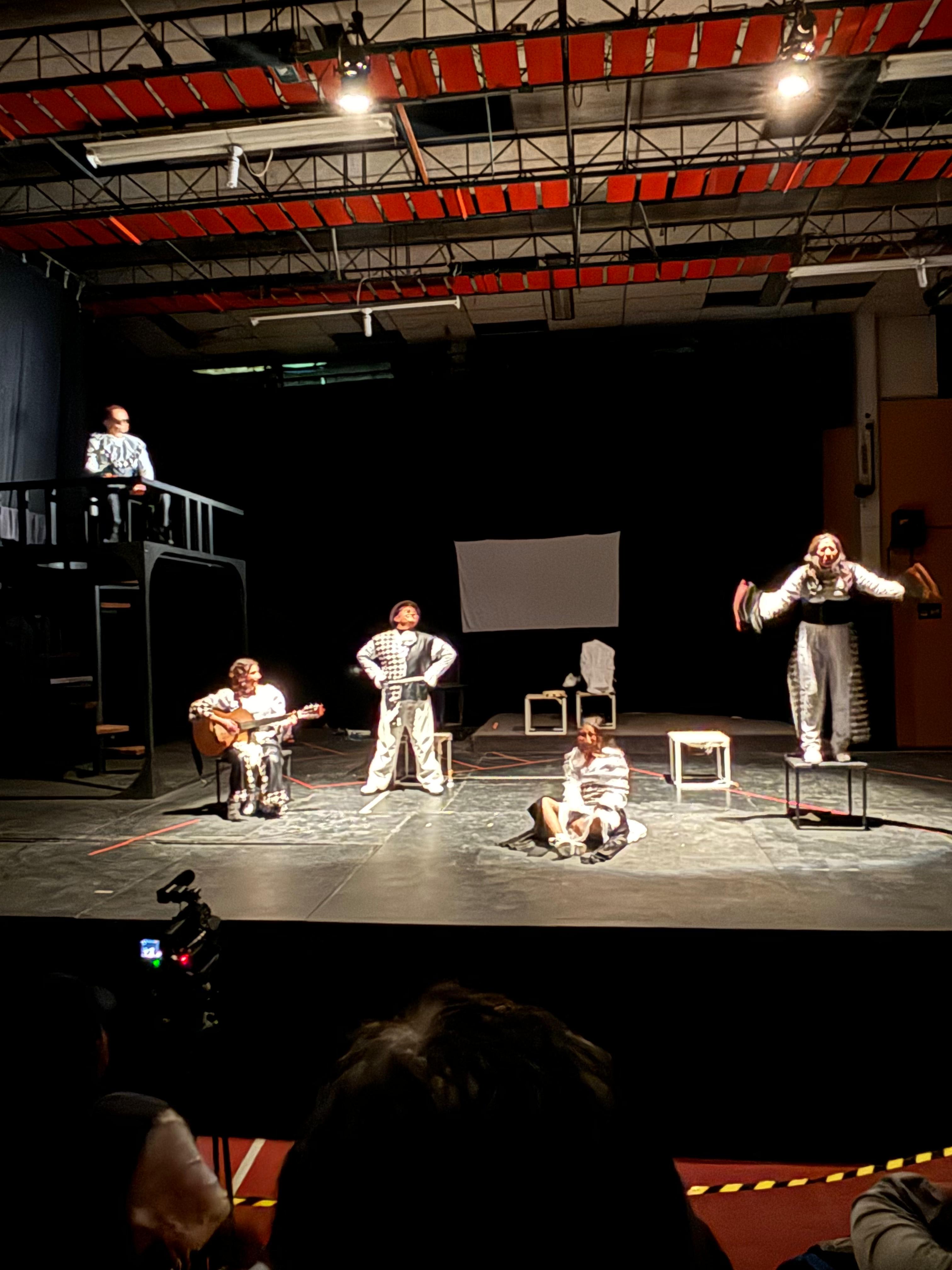 /Seminarios/SIRECOM/Puestas_en_Escena/Estreno CADAC 3.jpg